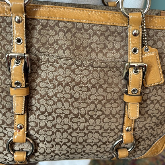 Coach  f12348 Rare mini c’s  shoulder bag  small tote
Brown/tan/mustard patent - Picture 6 of 15